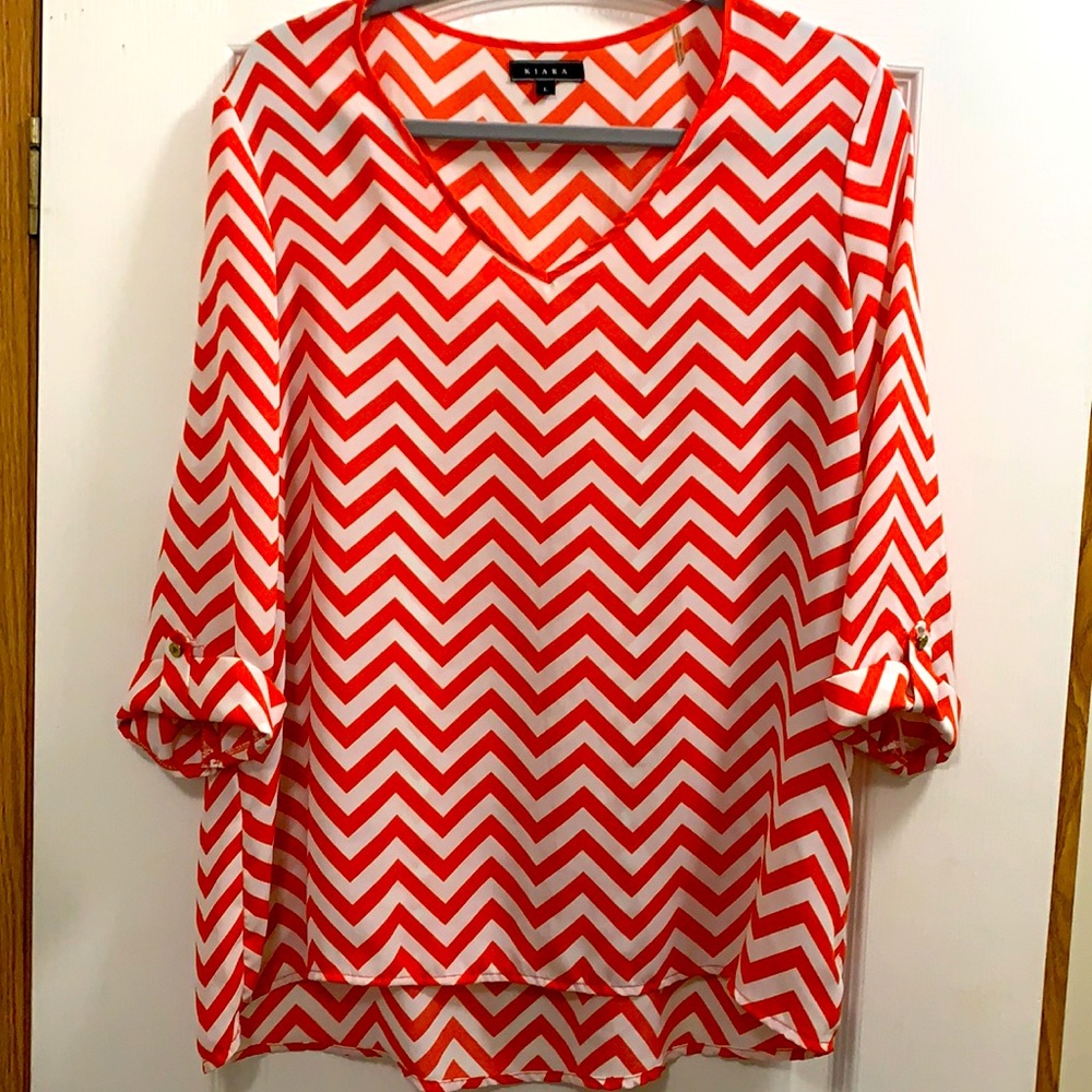 Kiara Rolltab High-Low Blouse, size L
